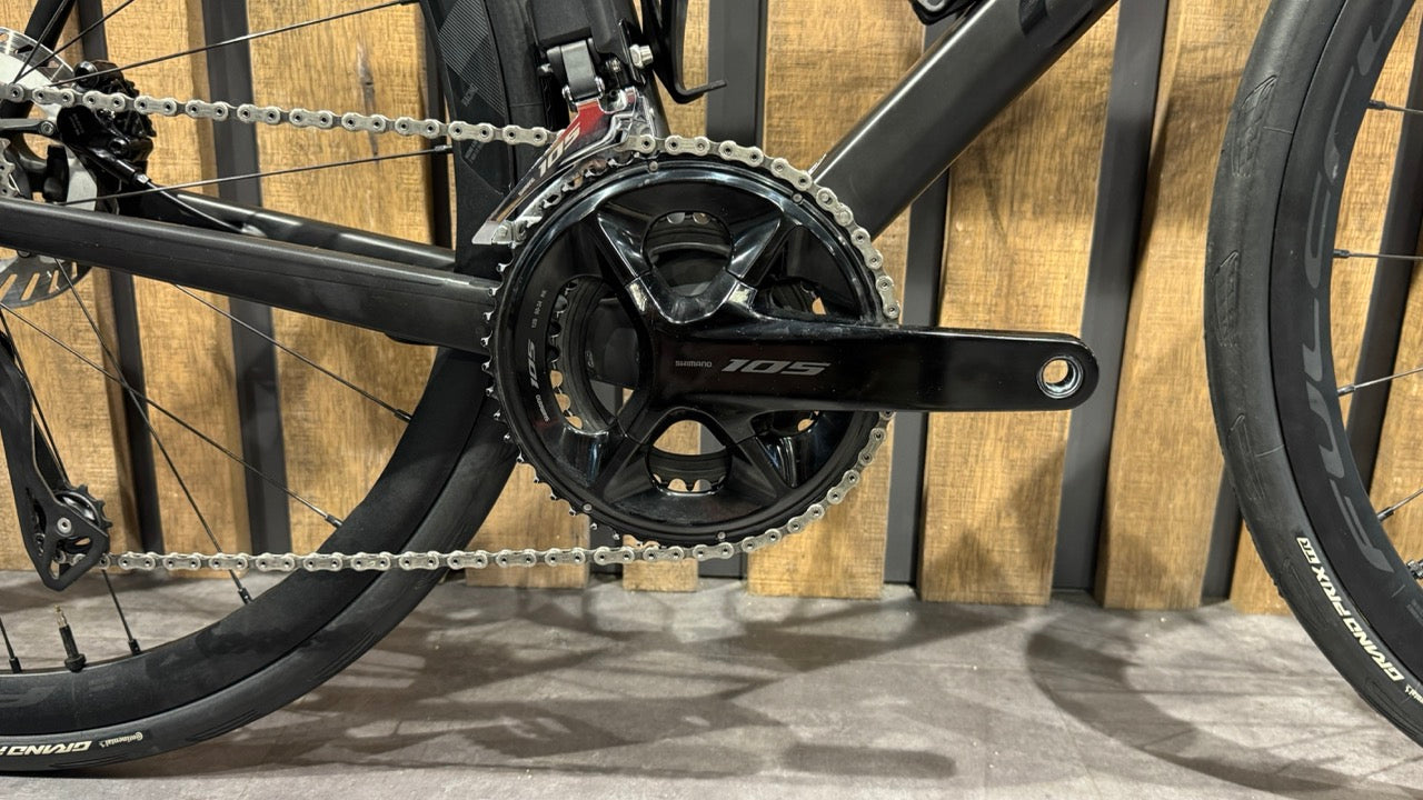 Colnago V3 Shimano 105 Di2 12v Größe 56s - Usato