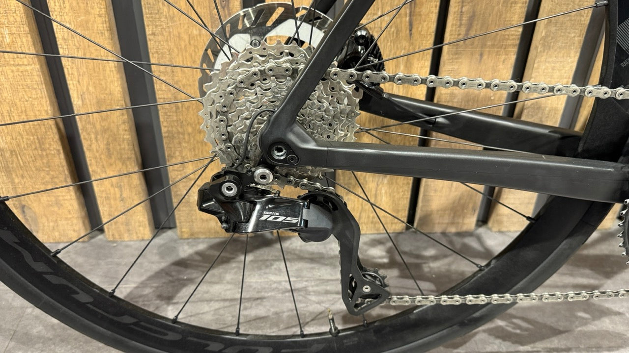 Colnago V3 Shimano 105 Di2 12v Größe 56s - Usato