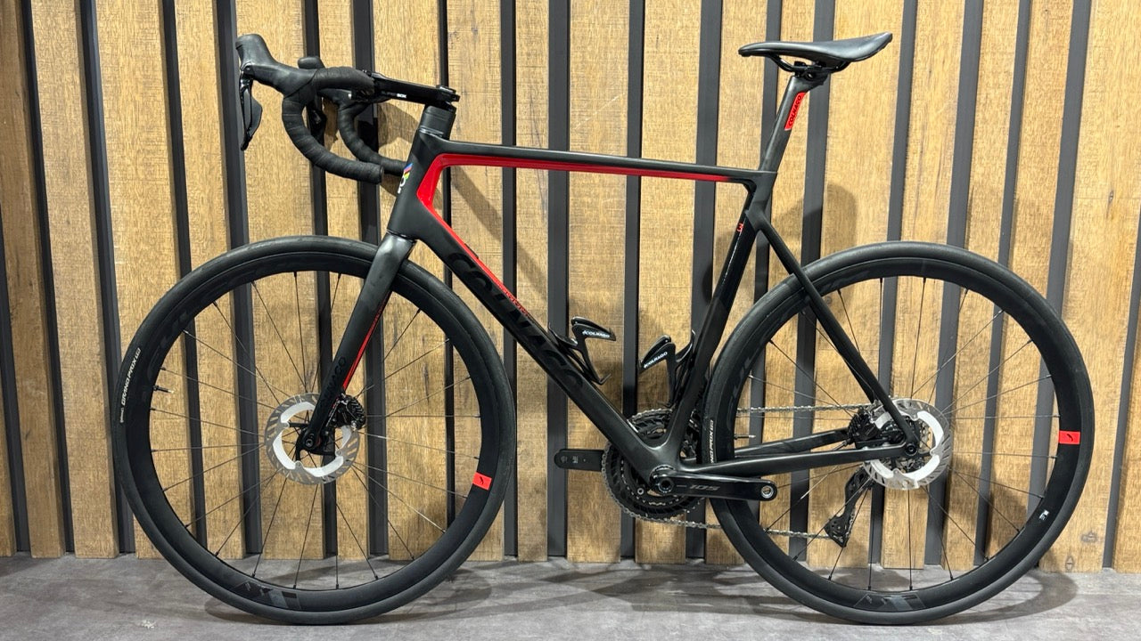 Colnago V3 Shimano 105 Di2 12v Größe 56s - Usato