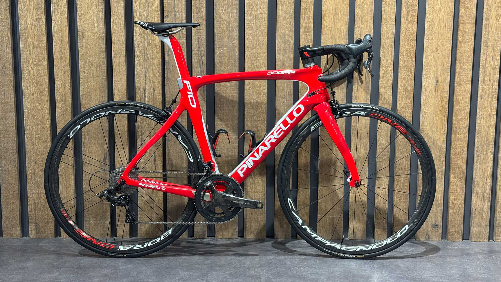 Pinarello Dogma F10 Campagnolo Super Record 12v Größe 55 - Usato
