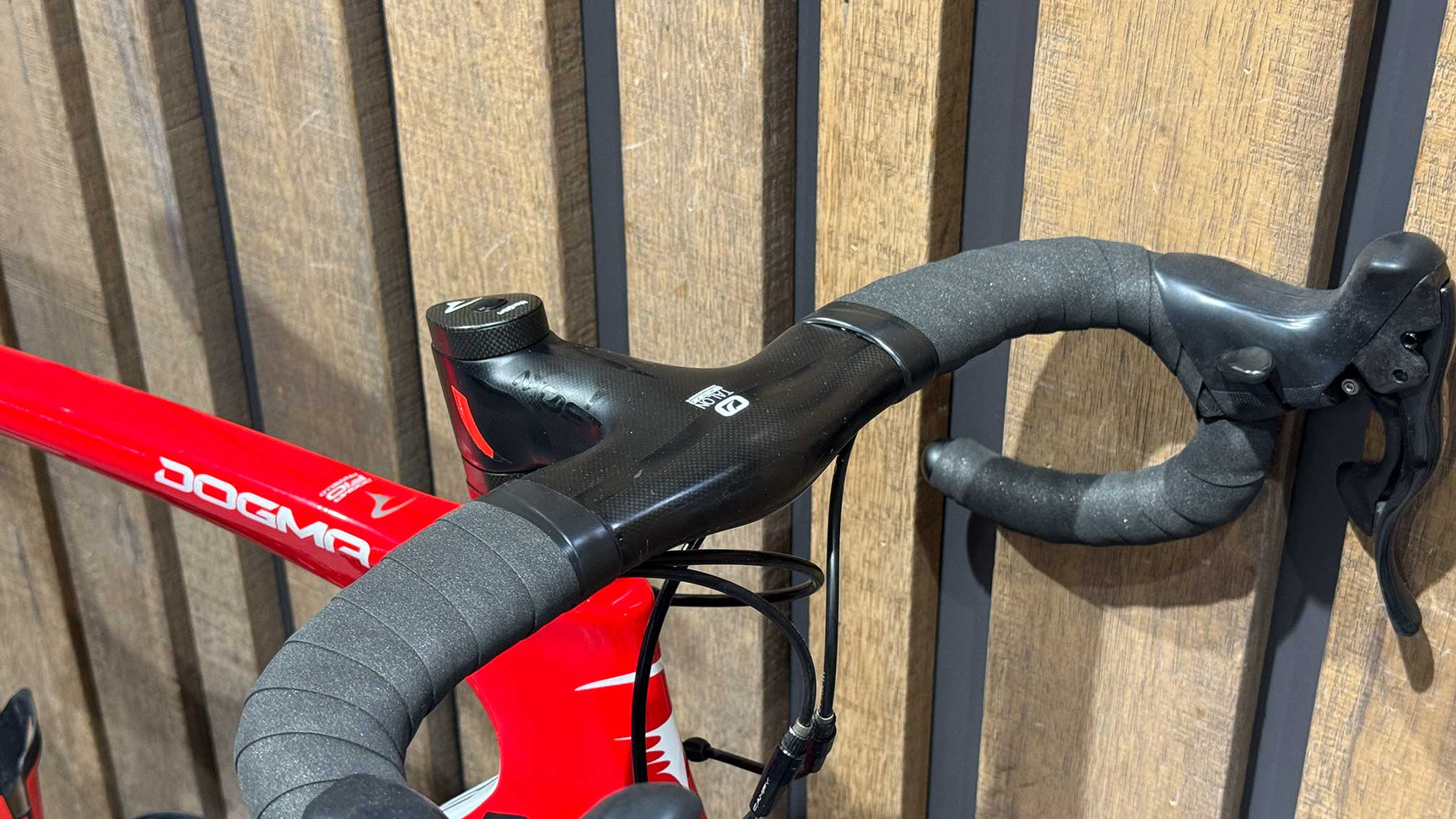 Pinarello Dogma F10 Campagnolo Super Record 12v Größe 55 - Usato