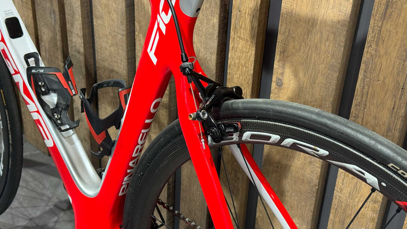 Pinarello Dogma F10 Campagnolo Super Record 12v Größe 55 - Usato