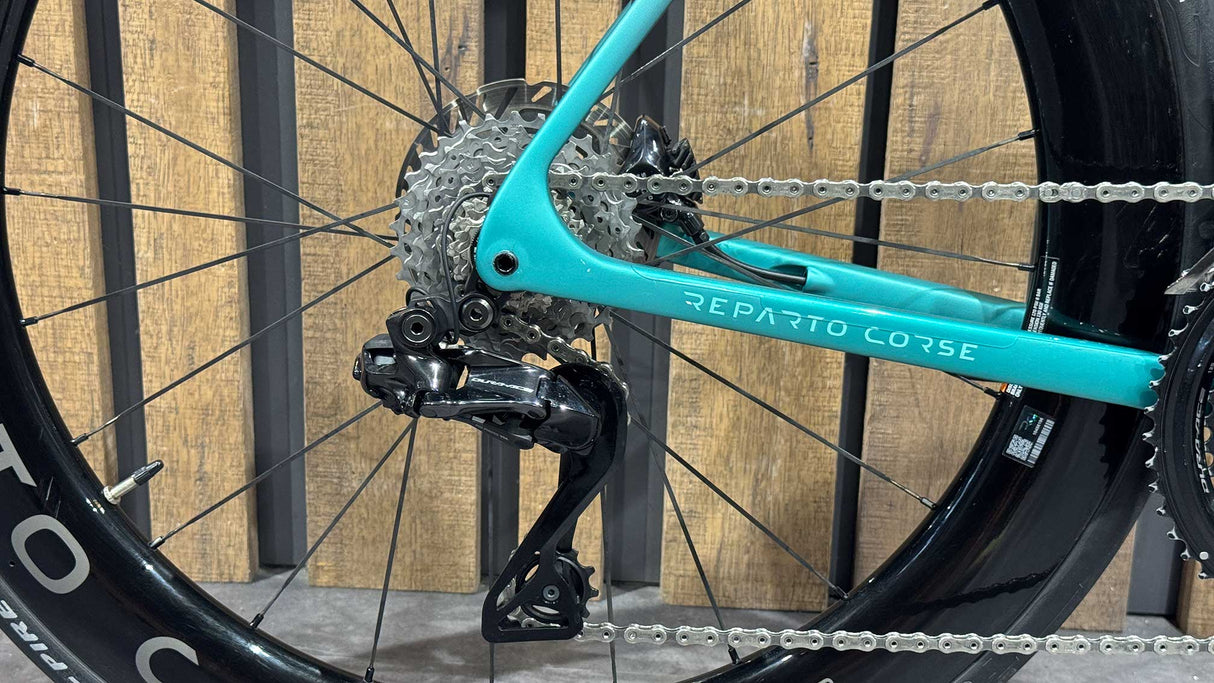 Bianchi Specialissima RC Durace Di2 12-speed Size 55 - Demo