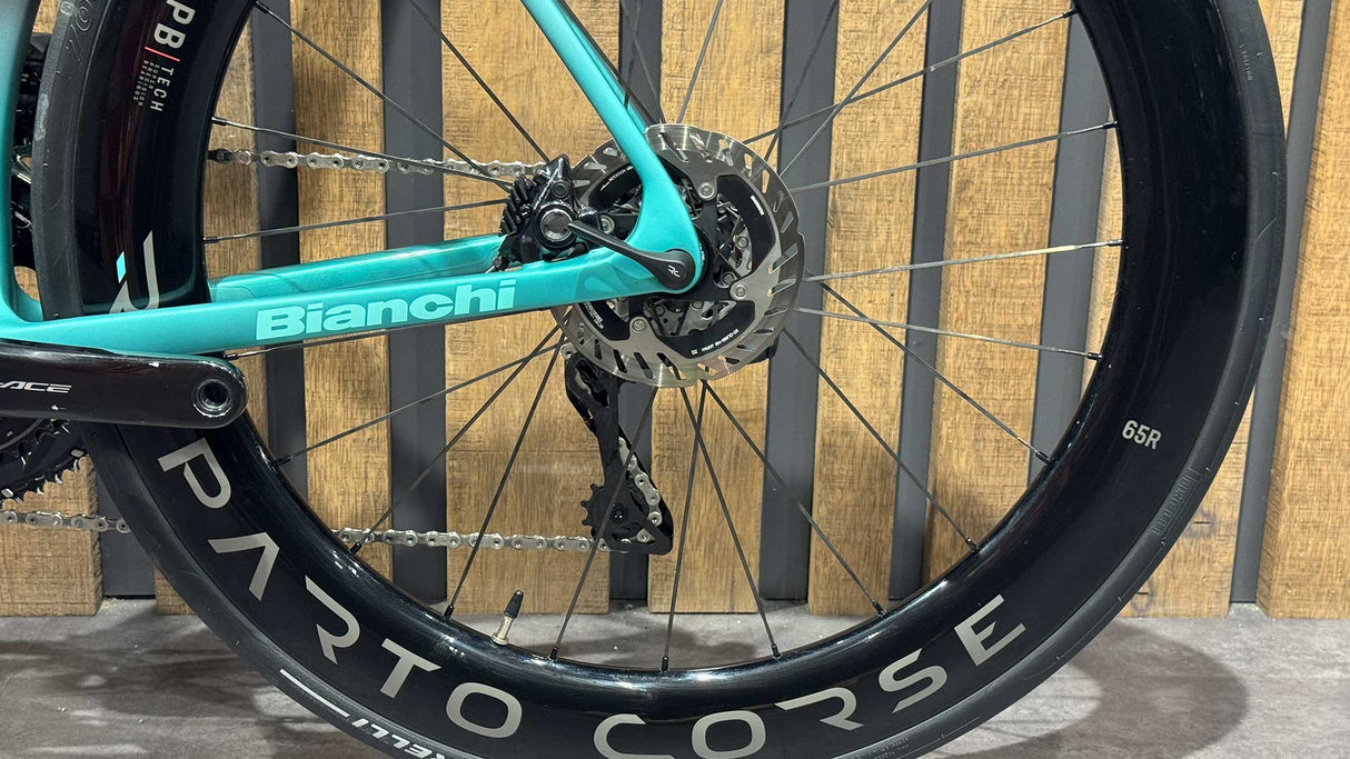 Bianchi Specialissima RC Durace Di2 12-speed Size 55 - Demo