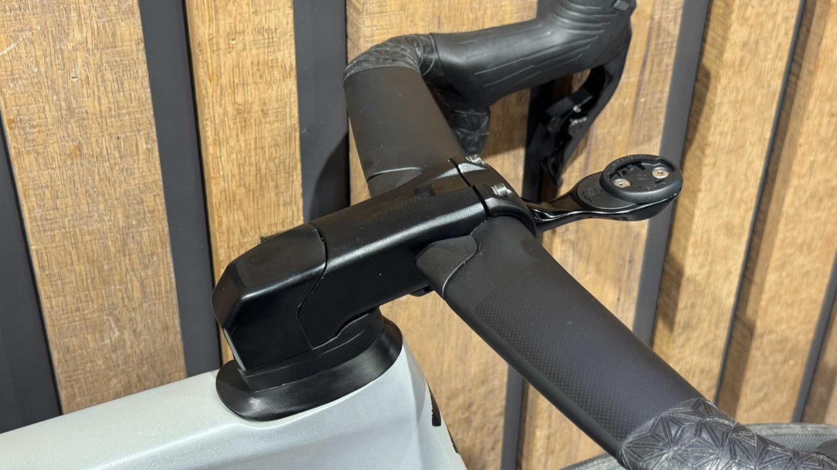 
Specialized Roubaix Comp - SRAM Rival eTap AXS Gr.54 - Usato
