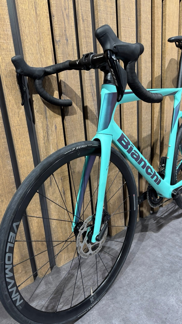 Bianchi Oltre Race 105 Di2 12v Tg.59 - Usato