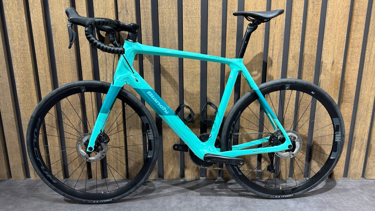 Bianchi Infinito CV Ultegra Di2 12v Tg.59 - Usato