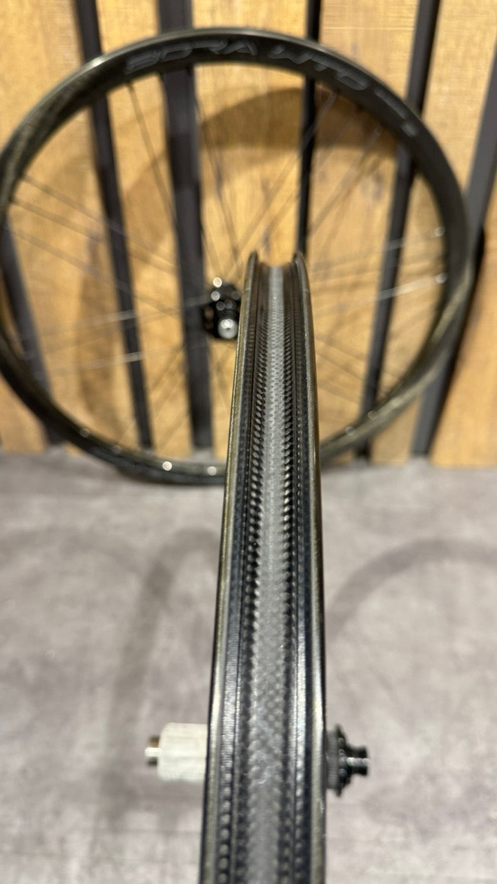 Ruote Campagnolo Bora WTO 33 C19 Disc - Usato