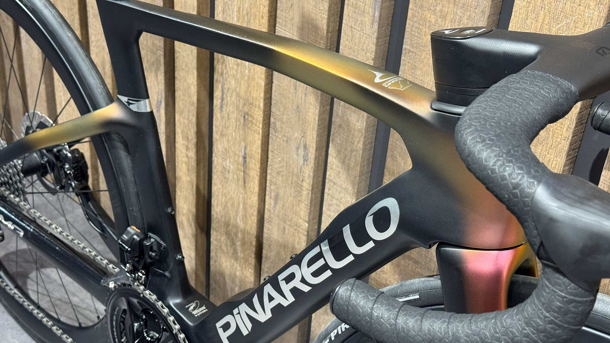 Pinarello DOGMA F 2025 Campagnolo Super Record S - Demo 0 KM