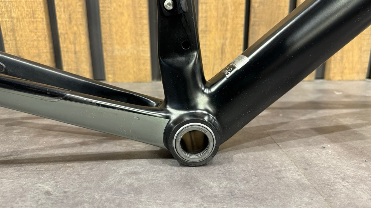 Officine Mattio VENTO frame kit + VISION METRON 5D size M - 2nd Hand