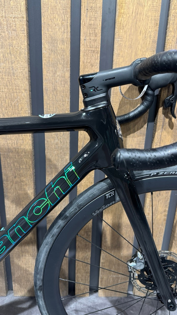 Bianchi Specialissima - Red eTap AXS 2022 Black - Usata