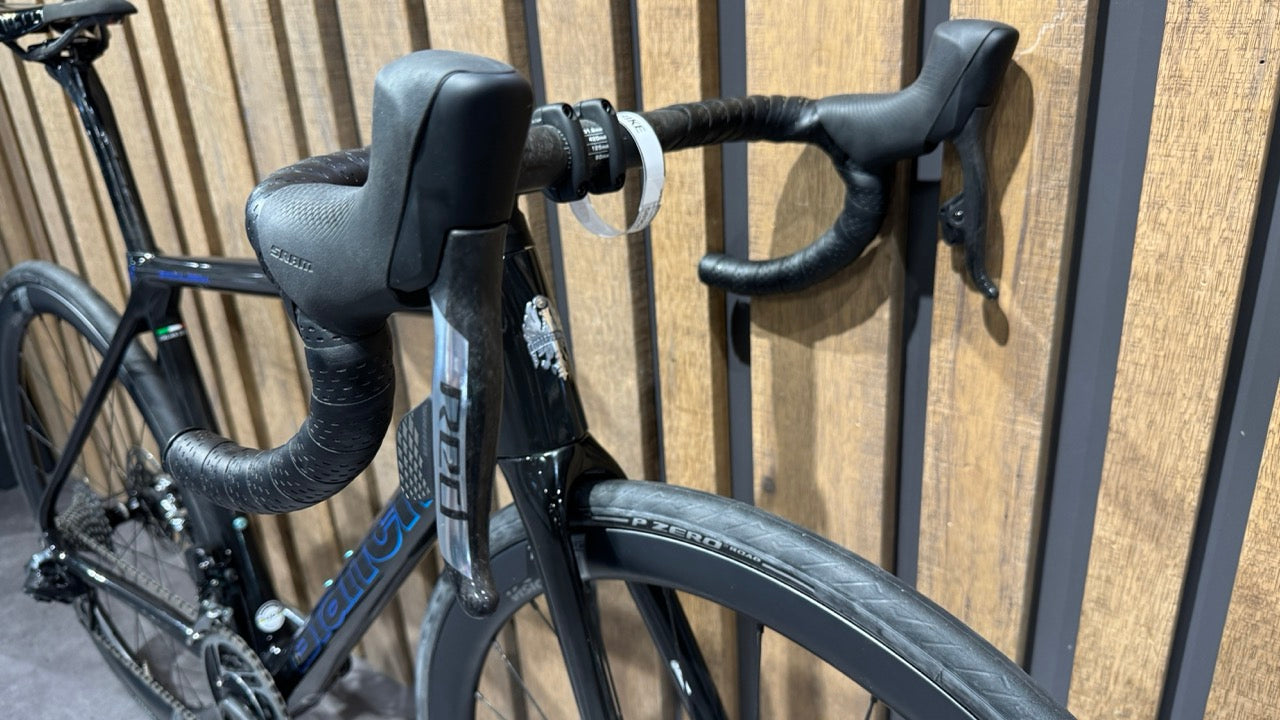 Bianchi Specialissima - Red eTap AXS 2022 Black Size 53 - Demo