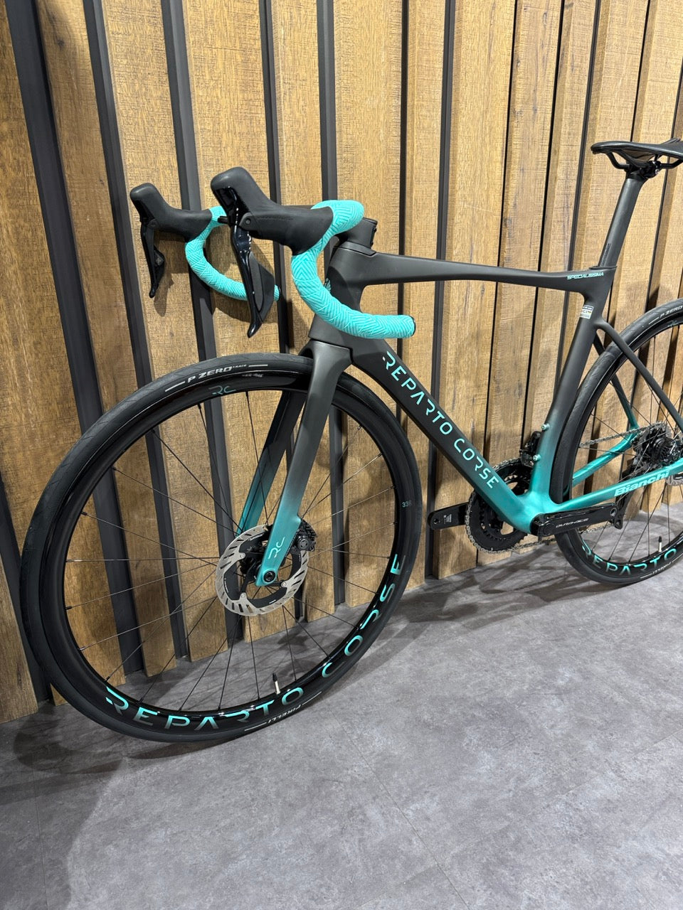 Bianchi Specialissima RC Durace Di2 12v - Demo