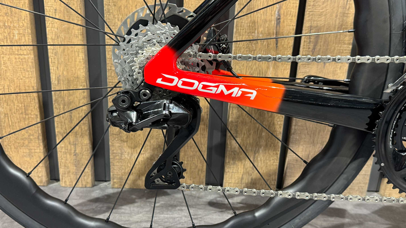 PINARELLO DOGMA F - INEOS Tg. 55