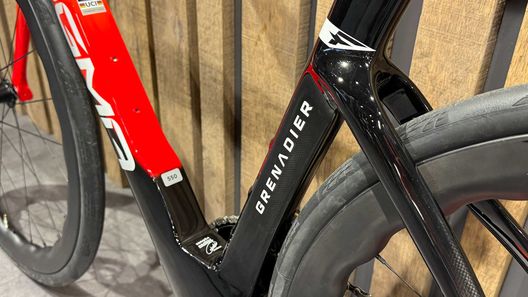 PINARELLO DOGMA F - INEOS Tg. 55
