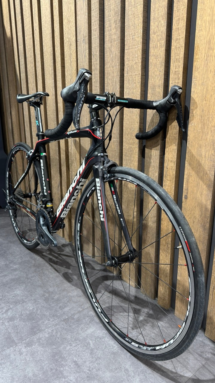 Bianchi Infinito CV Ultegra - Tg. 53 Usato