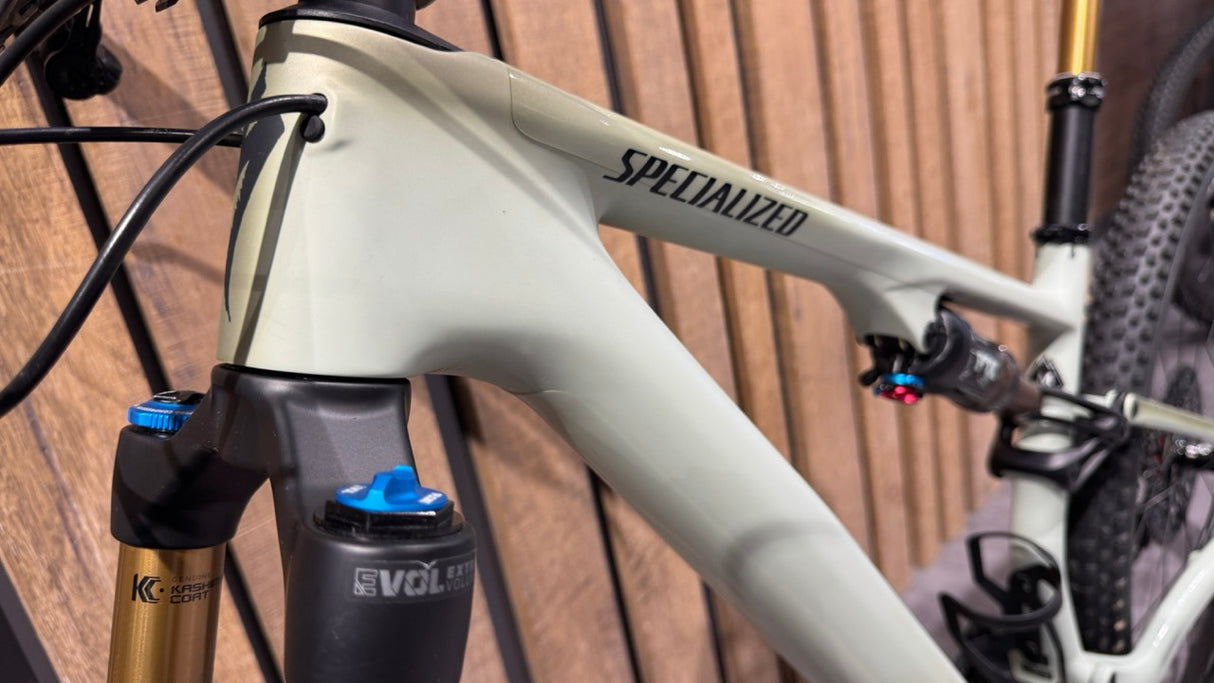 Specialized Epic 8 EVO PRO Size M - 2nd Hand