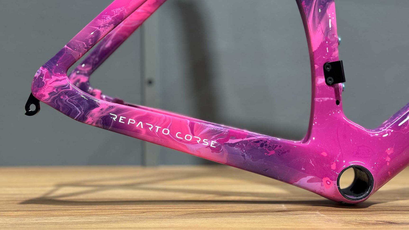 Bianchi OLTRE RC Disc frame kit Officina Bianchi Miami Drip