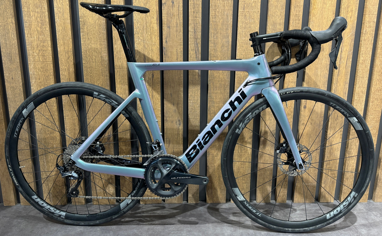 Bianchi Aria e-Road Ultegra 11v 2021 Usata