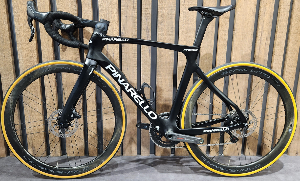 PINARELLO PRINCE DISC CAMPAGNOLO SUPER RECORD 12V BORA WTO 45 Usata