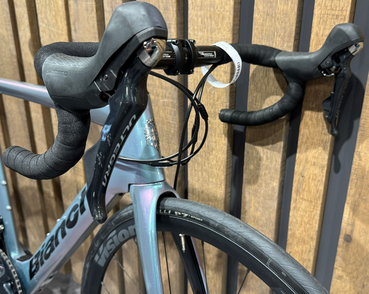 Bianchi Aria e-Road Ultegra 11v 2021 Usata