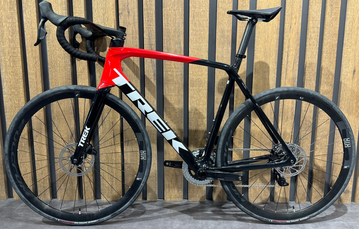 Trek Émonda SL 6 Disc - Rival AXS USATA