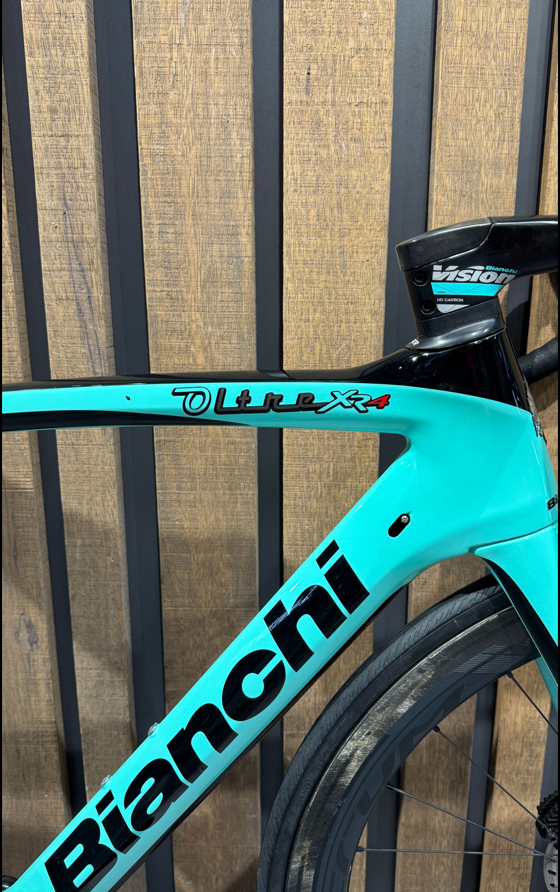 Bianchi Oltre XR4 Disc Dura Ace 2019 Usata