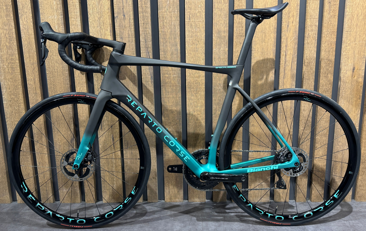 Bianchi Specialissima RC Durace Di2 2024 Usata