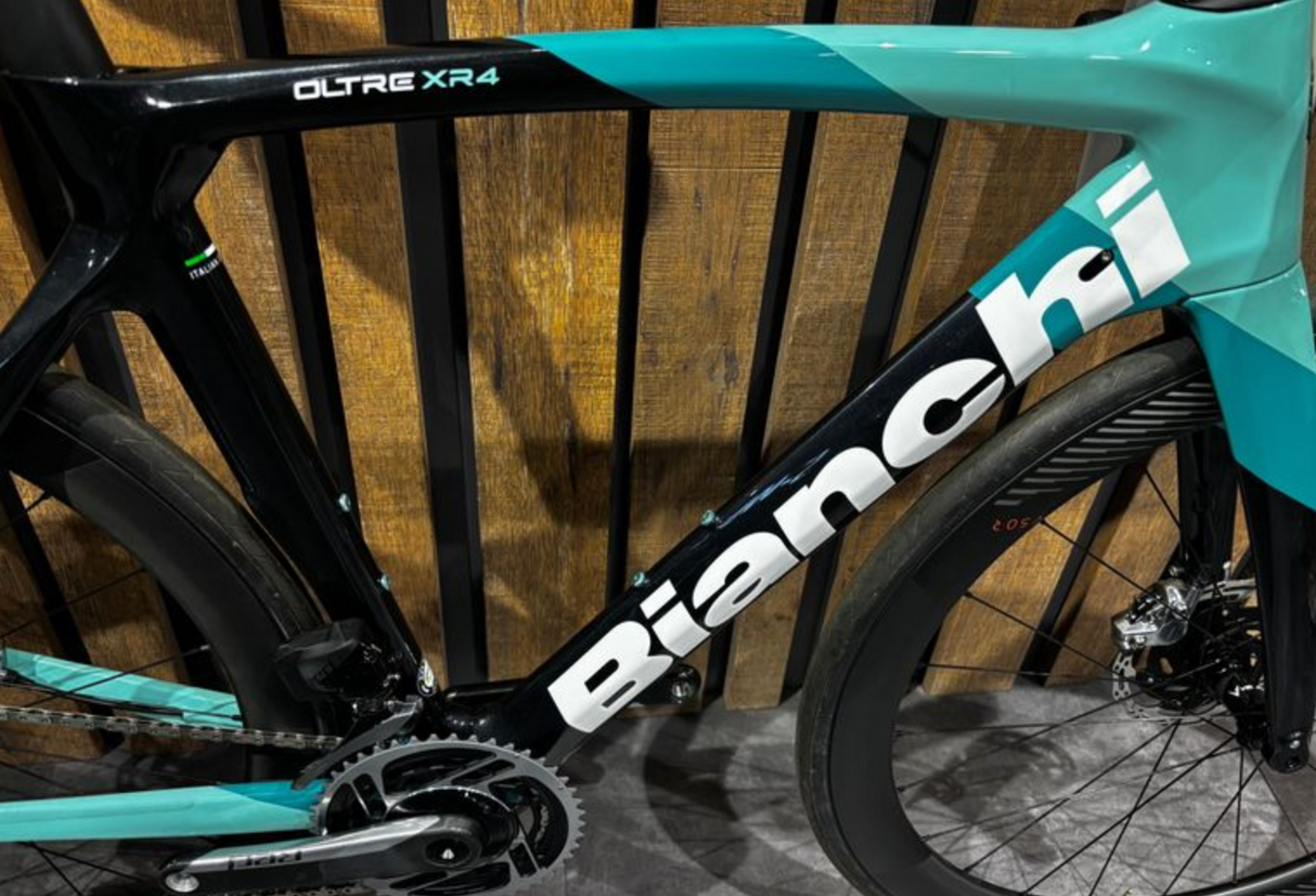Bianchi Oltre XR4 Red eTap AXS 2023 Tg.55 - Demo