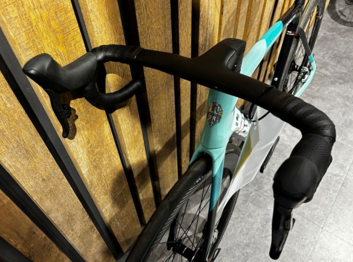 Bianchi Oltre XR4 Red eTap AXS 2023 Tg.55 - Demo