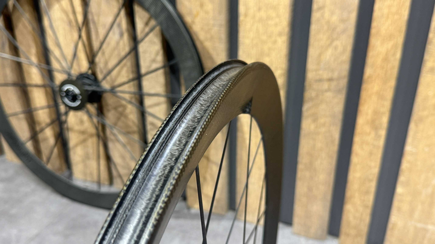Ruote Lightweight Meilenstein EVO Disc - Schwarz Edition - Usato