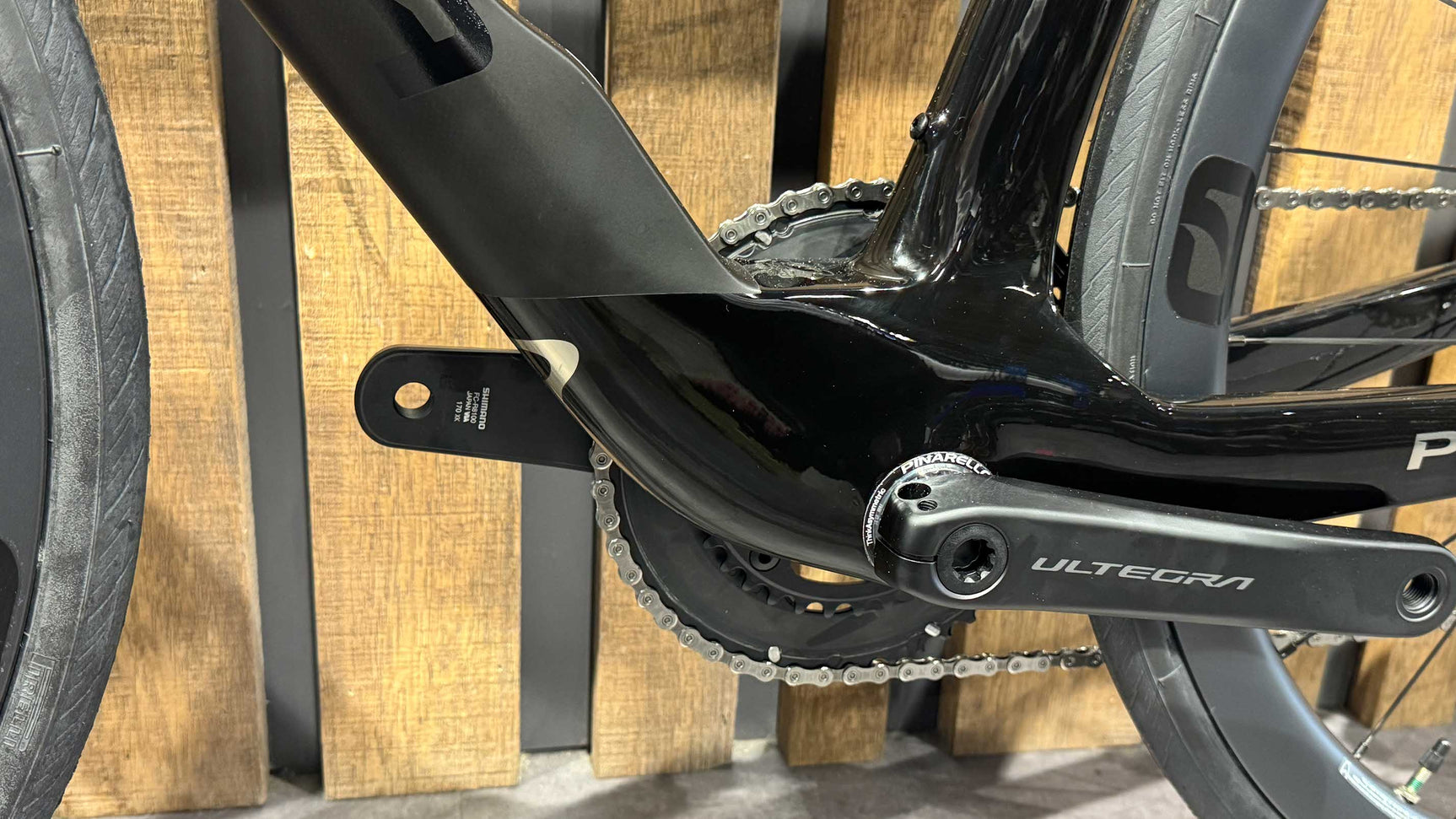 Pinarello DOGMA F 2025 - Shimano Ultegra Di2 12v Tg. 55 - Expo