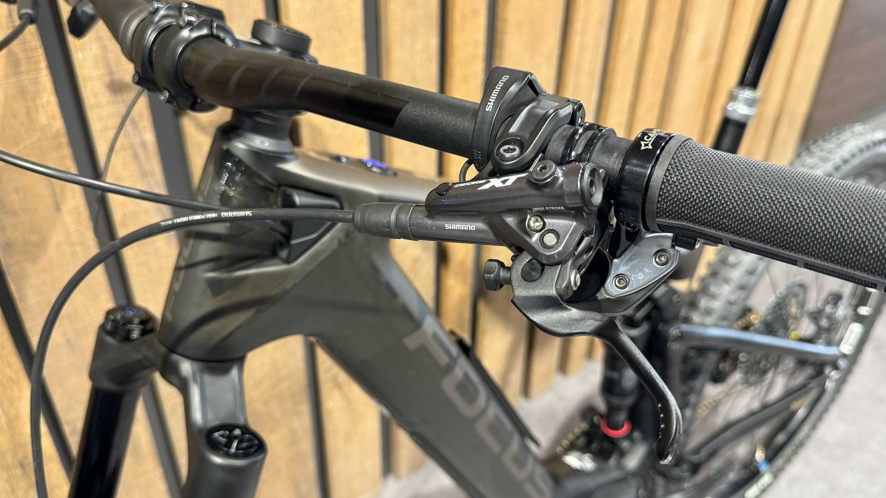 Focus Jam2 9.8 Nine TEC Pack Tg. L - Usato