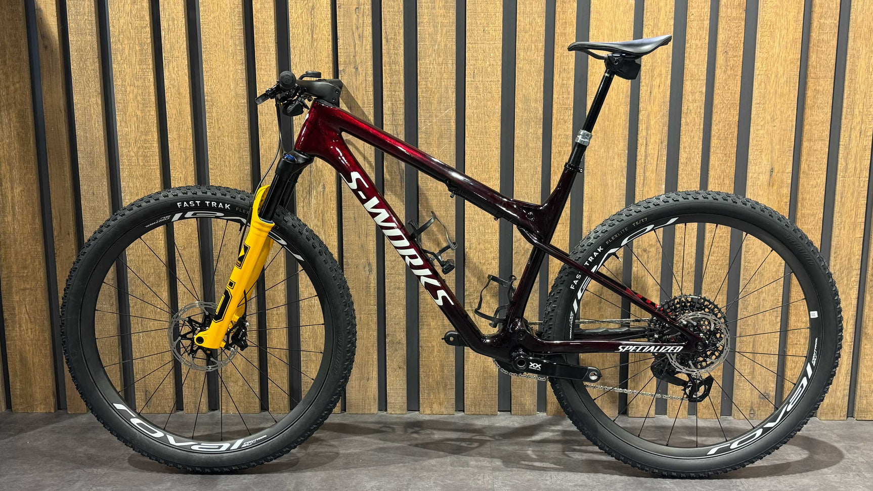 Specialized S-WORKS Epic WC - Ohlins RXC34 Carbon Tg. XL - Usato